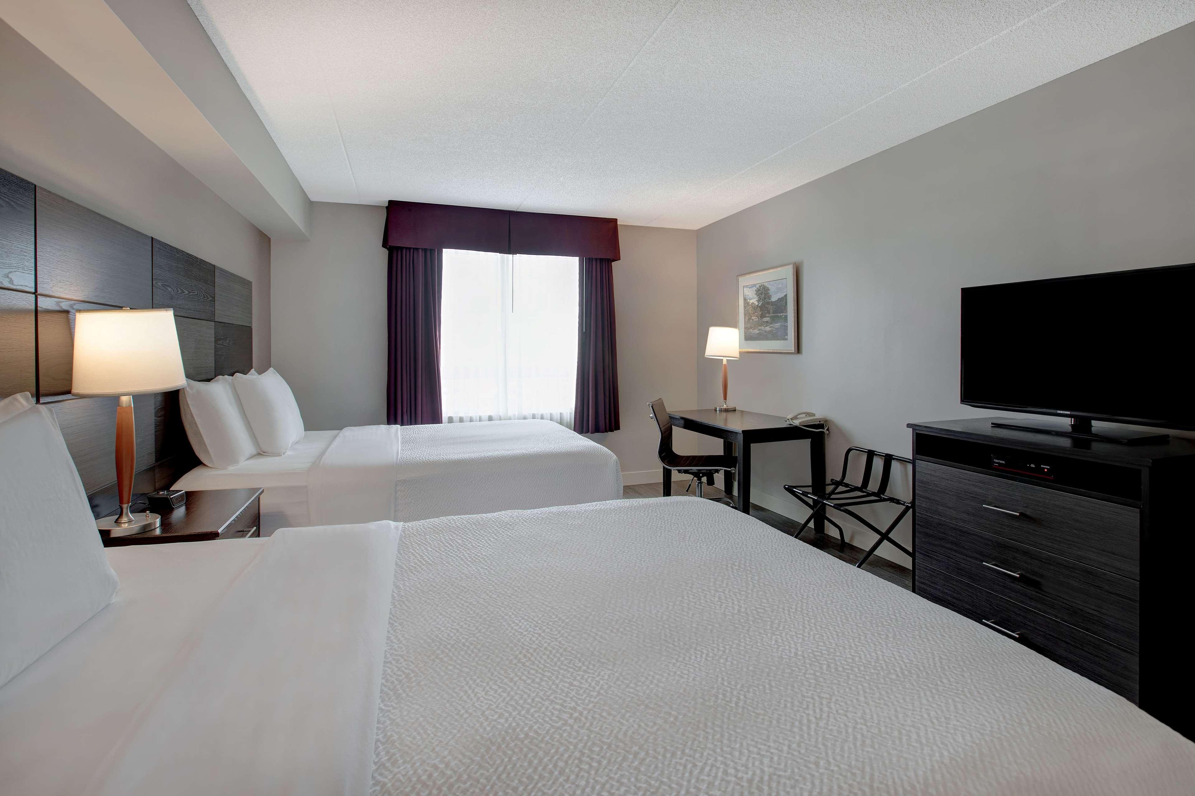 Days Inn & Suites By Wyndham Collingwood Exterior foto